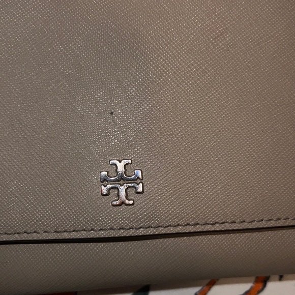 Tory Burch - Picture 4 of 4